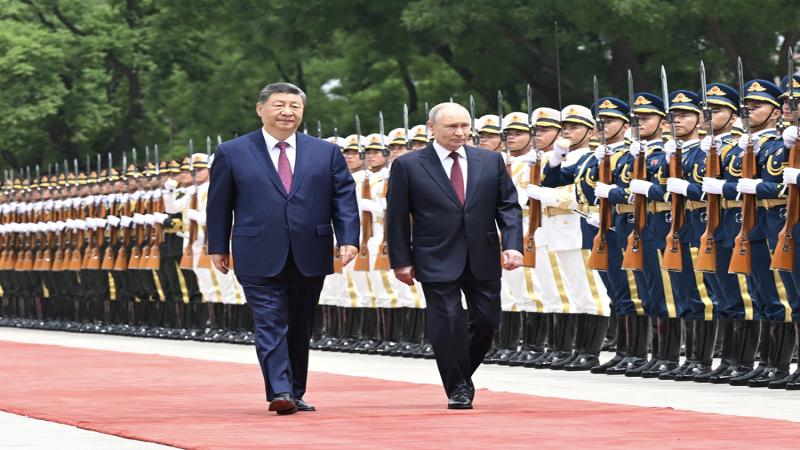 习近平同俄罗斯总统普京会谈